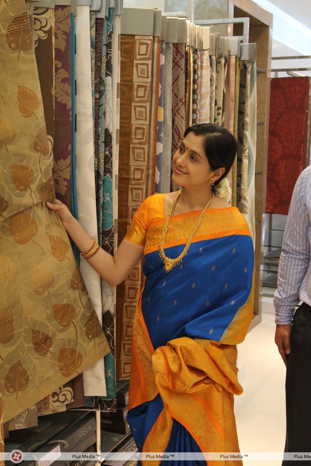 Devayani at Textiles Showroom Event Stills | Picture 128898